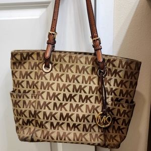Micheal Kors signature large shoulder bag